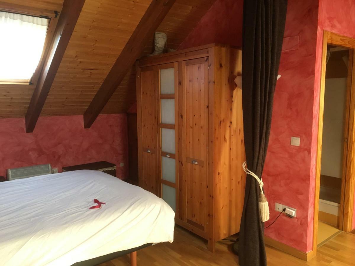 Duplex Altos De Santiago Buhardilla Apartman Villanúa Kültér fotó