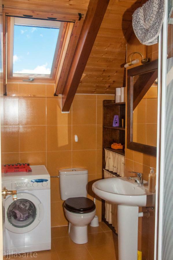 Duplex Altos De Santiago Buhardilla Apartman Villanúa Kültér fotó